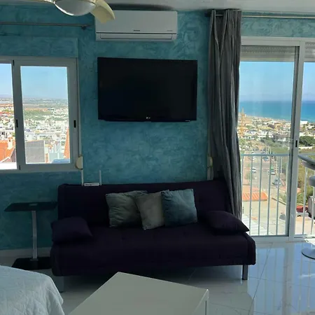 Estudio Panoramic 55 * Torrevieja
